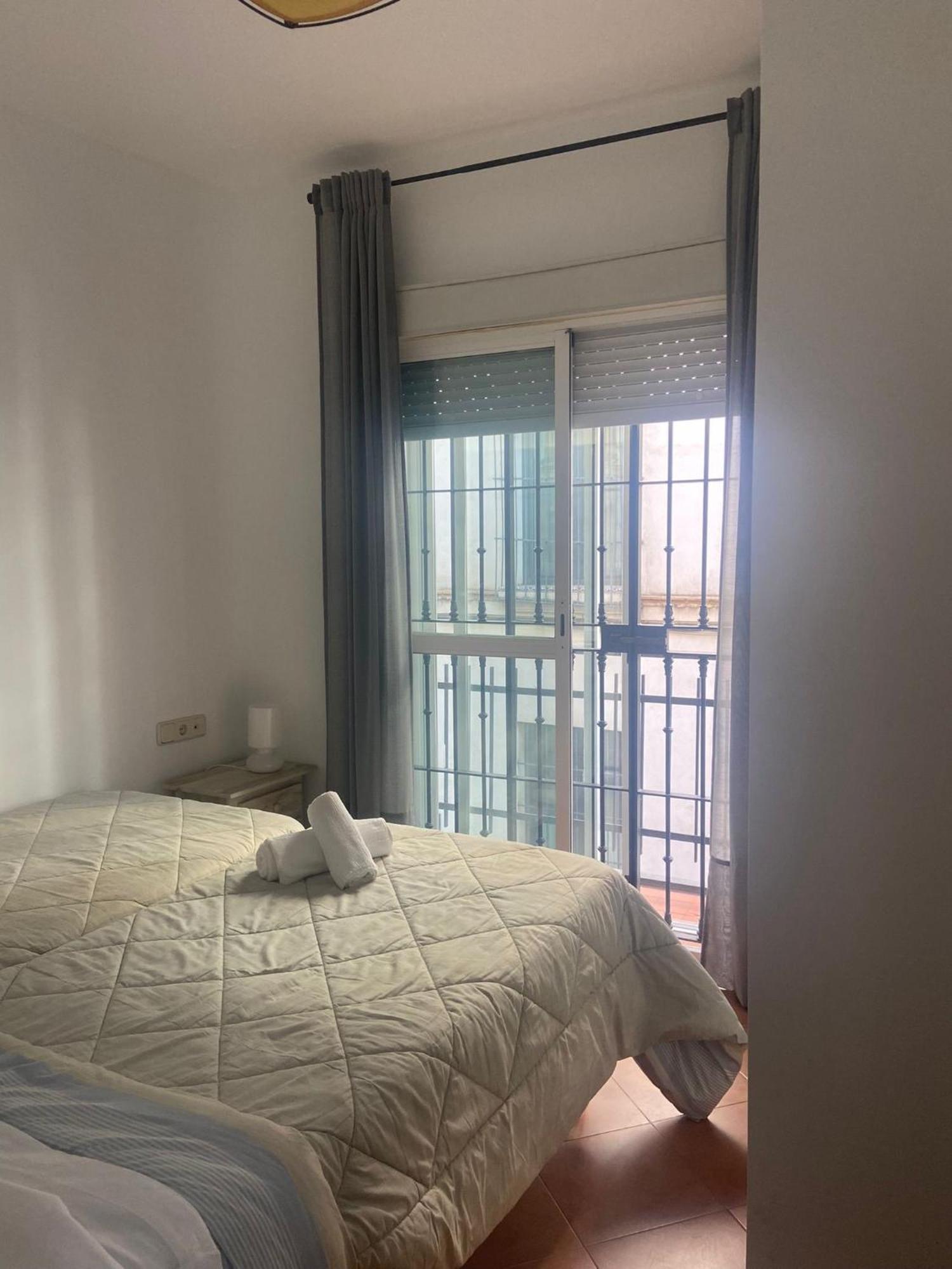 Apartamento Plaza De La Alfalfa Sevilla Exteriör bild